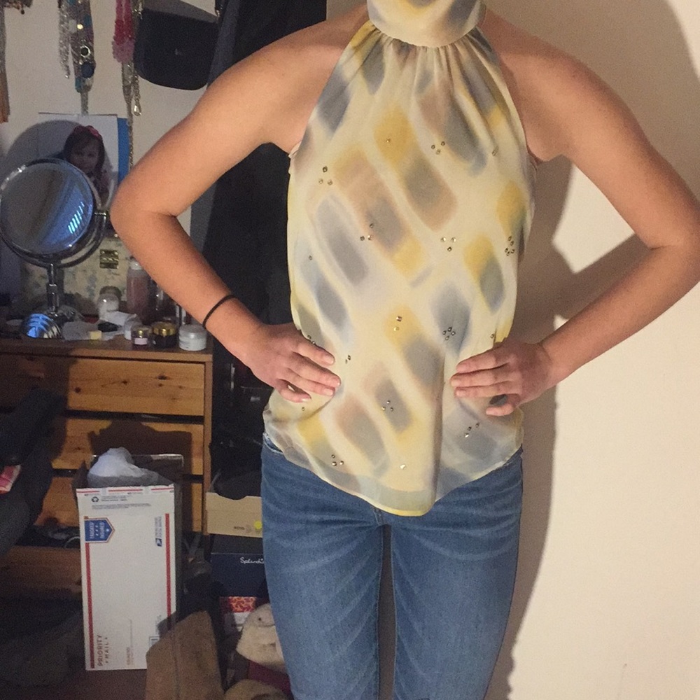 Halter top